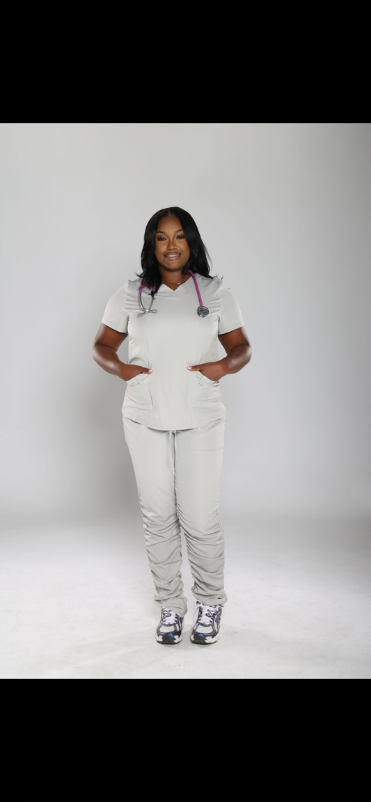 Lightly Cloudy short sleeve w/stacked pants